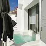 Lioyerma Cave Villa2 With Private Hot Tub