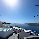 Lioyerma Windmill Villa With Outdoor Hot Tub