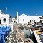 Pbs One Bedroom Villa With Outdoor Hot Tub Oia