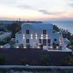 Michelangelo Beach Villa
