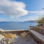 Oia Waves By Sv