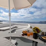 Oia\'S Secret