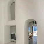 Pina Caldera Residence Oia Santorini