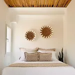 Michelangelo Suites