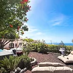 Elysian Santorini