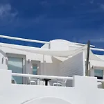 Oia Collection Boutique Suites