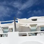 Oia Collection Boutique Suites