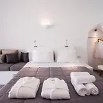 Cupola Suites