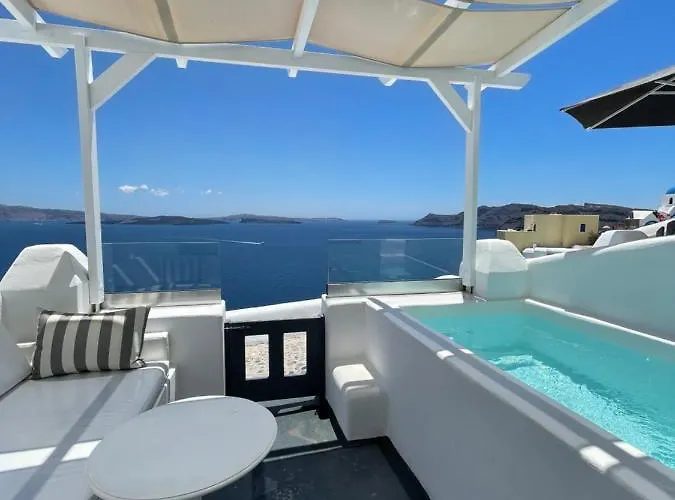Oia Collection