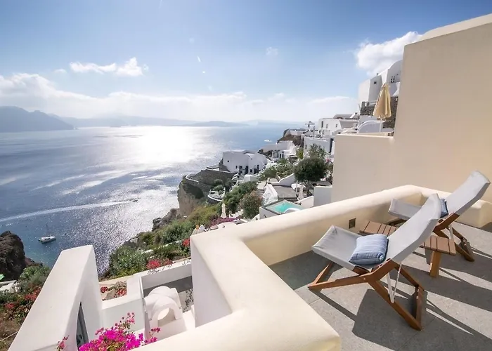 Aloia Villas Santorini Two Bedroom Villa With Outdoor Hot Tub Spyros Demi