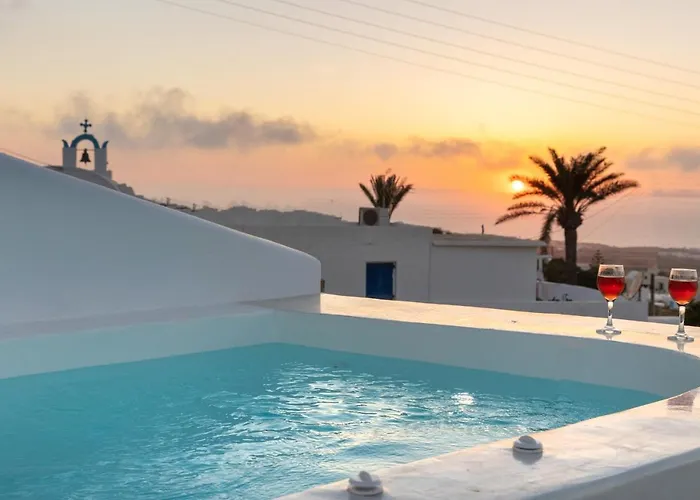 Sunborn Oia Suites