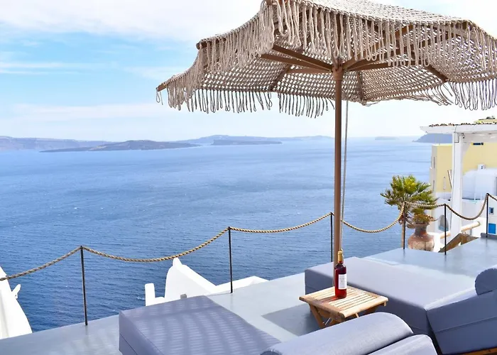 Oinos Luxury Suites Caldera