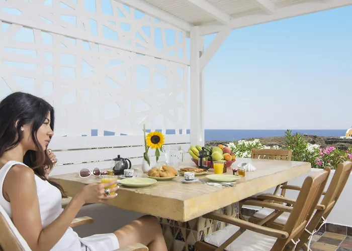 Oia Sunset Villas