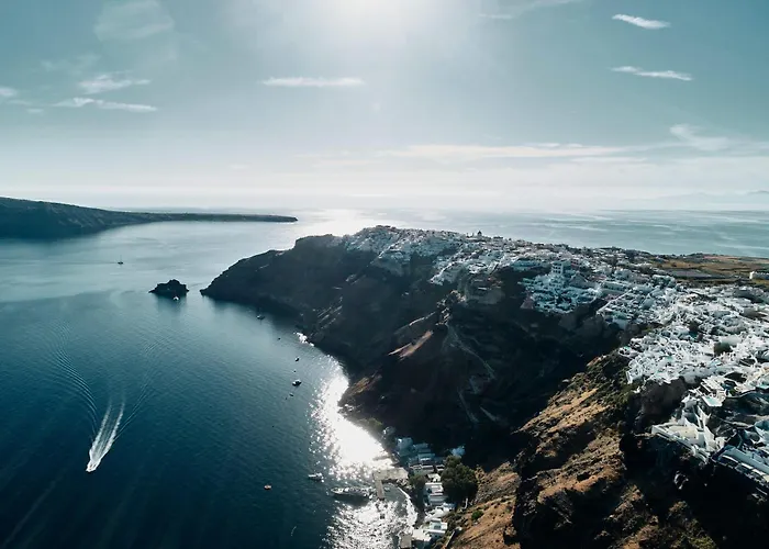 Mystique, A Luxury Collection Hotel, Santorini (Adults Only)