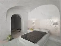 Solstice Suites