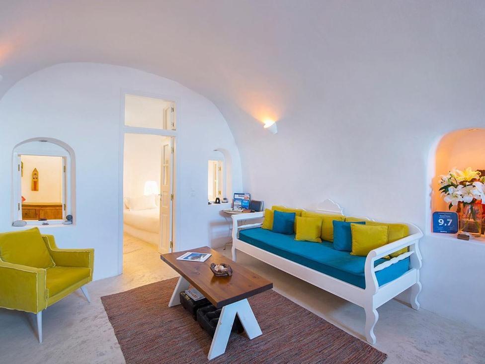 Villa Anemi House &