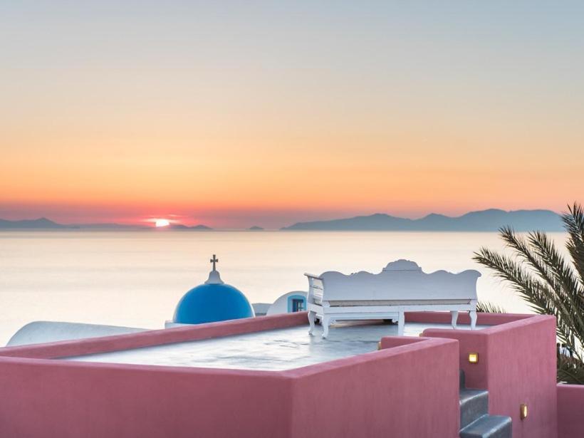 Anemi House & * Oia (Santorini)