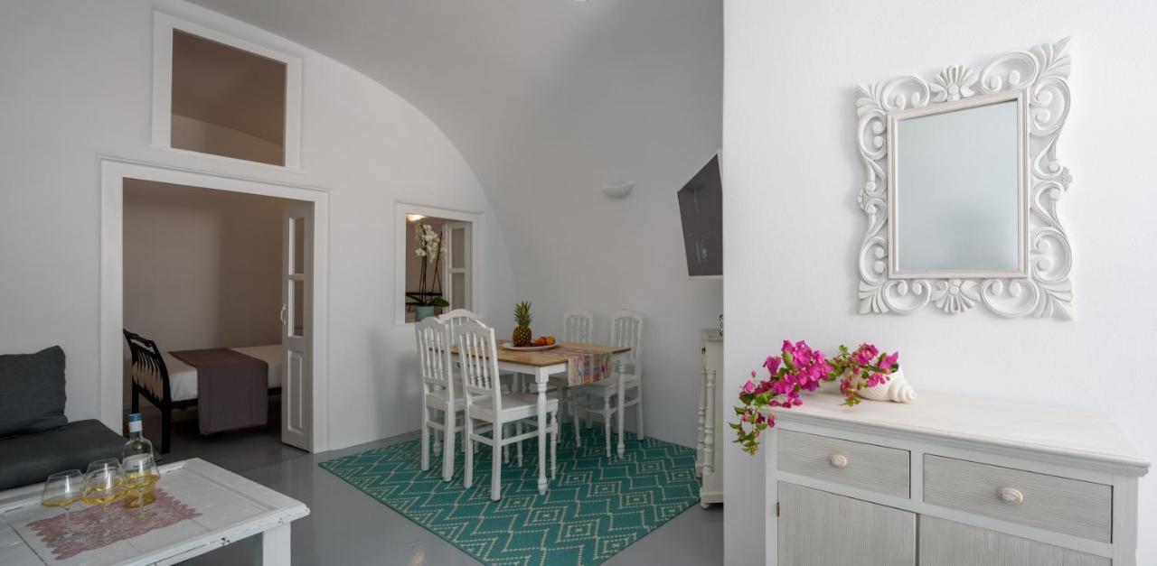 Villa Cave Agapi Oia (Santorini)