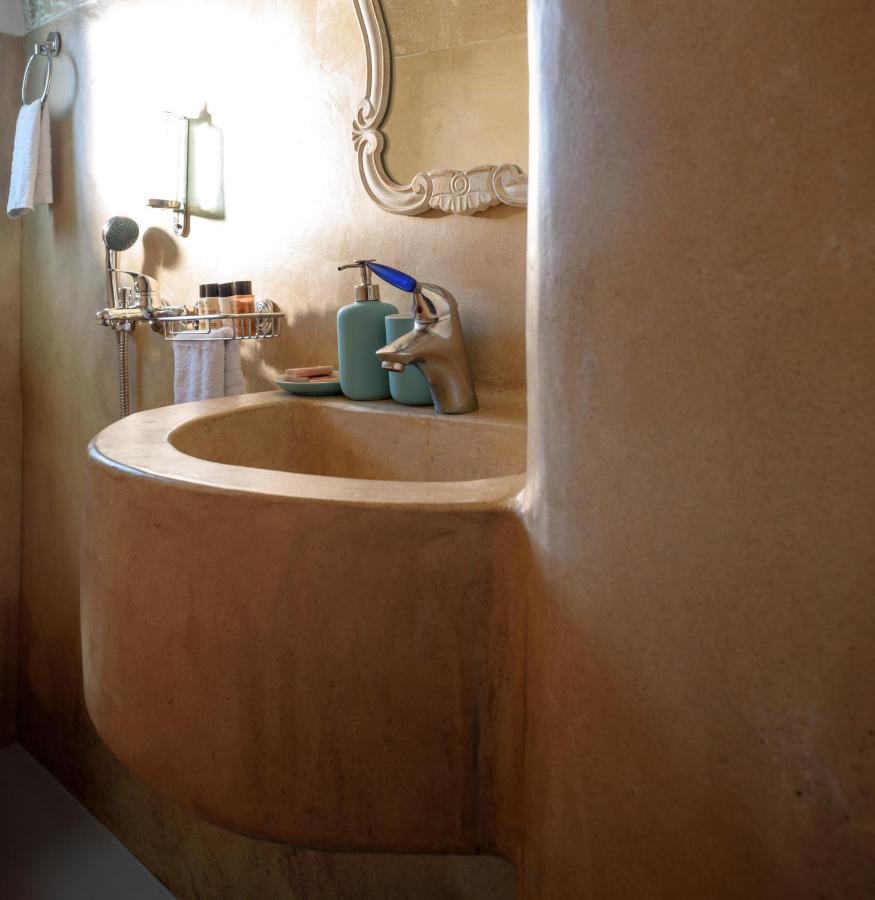 Cave Agapi Villa *