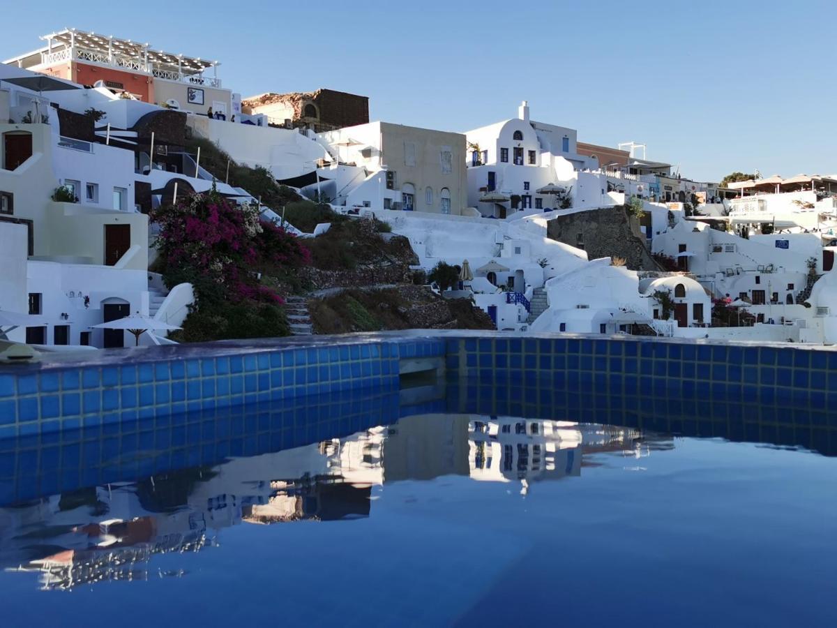 Villa Aqua & Terra Traditional Cave