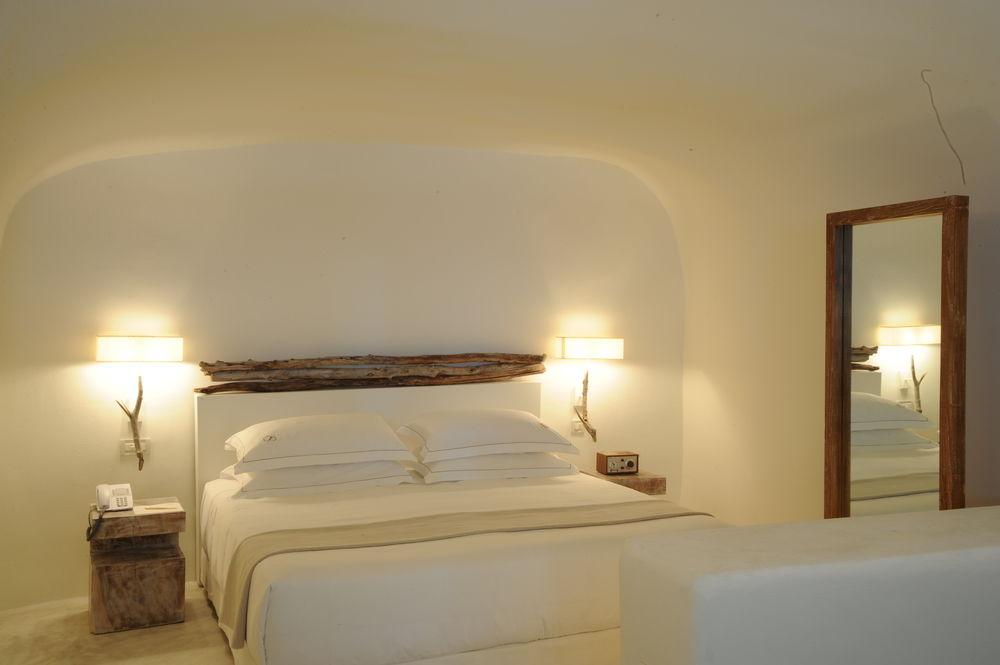 Mystique, A Luxury Collection Hotel, Santorini (adults Only) Hotel