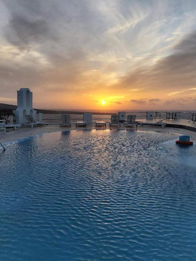 Ether Sunset 3* Oia (Santorini)