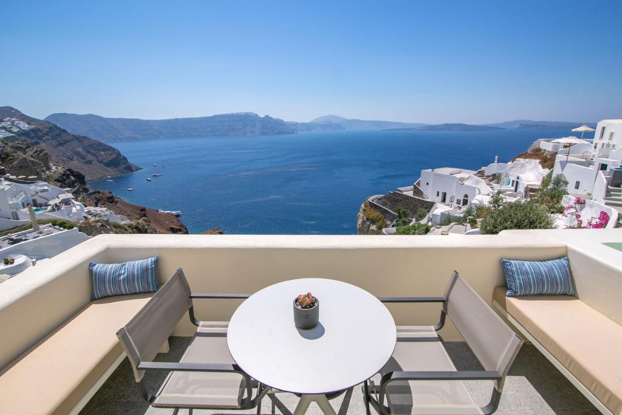 Aloia Villas Santorini Two Bedroom Villa With Outdoor Hot Tub Spyros Demi * Oia (Santorini)