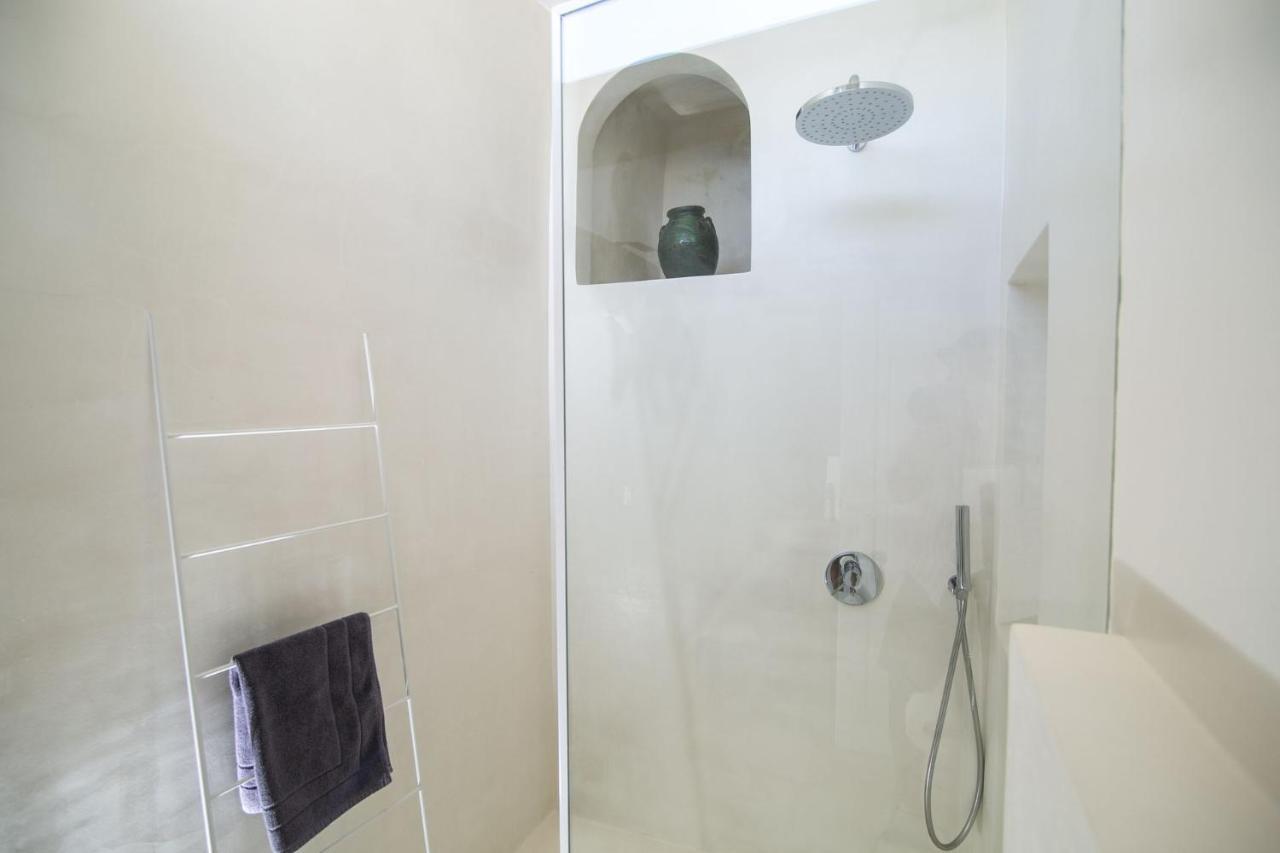 Villa Aloia Villas Santorini Two Bedroom Villa With Outdoor Hot Tub Spyros Demi