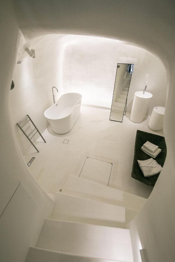 Aloia Villas Santorini Two Bedroom Villa With Outdoor Hot Tub Spyros Demi Oia (Santorini)