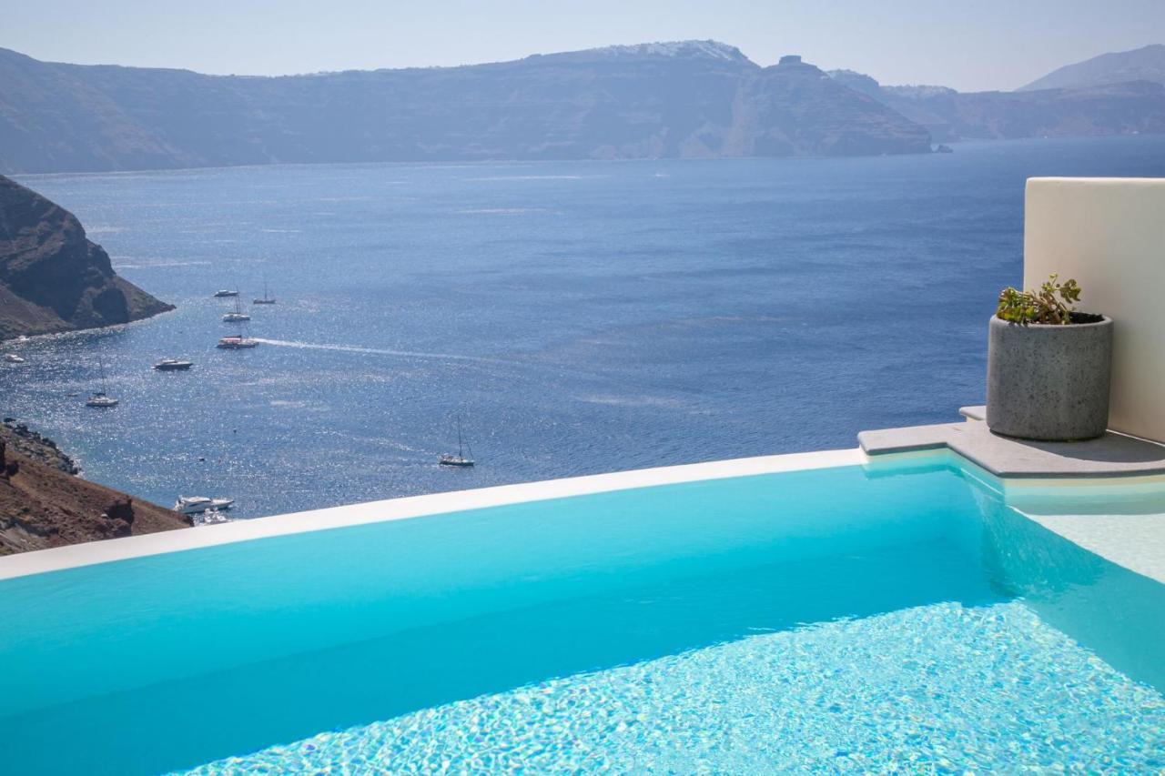 Elegant Santorini Villa Ioulia Private Pool Air Conditioning 3 Bedrooms Villa *