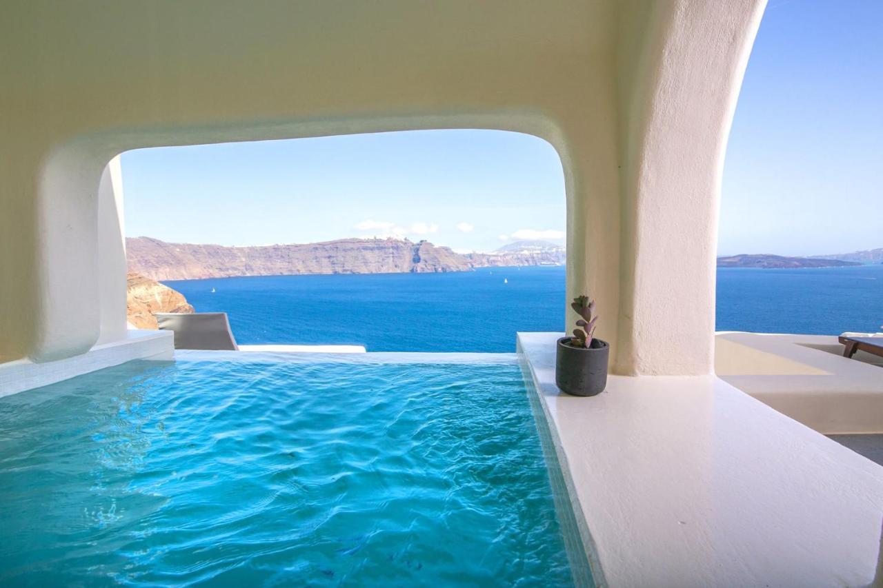 Elegant Santorini Aloia Private Hot Tub Air Conditioning 1 Bedrooms Villa