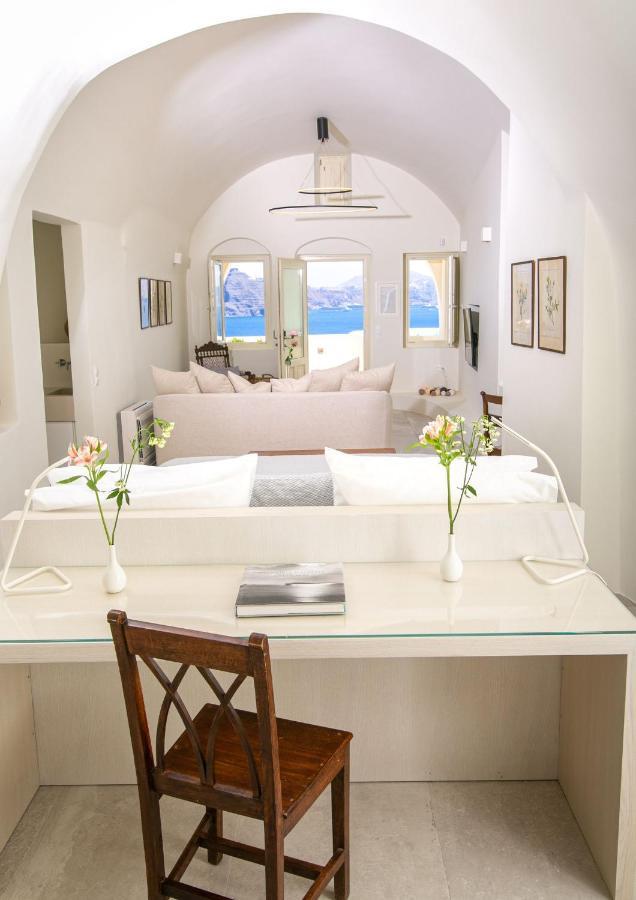 Villa Elegant Santorini Aloia Private Hot Tub Air Conditioning 1 Bedrooms *