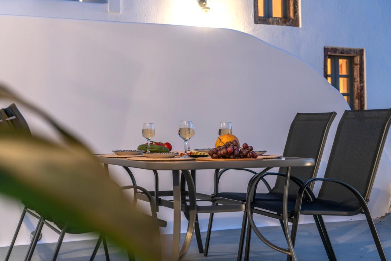 Noelia Oia (Santorini)