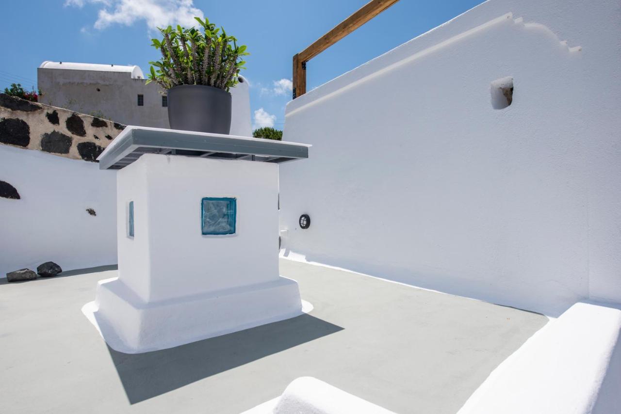 Noelia * Oia (Santorini)