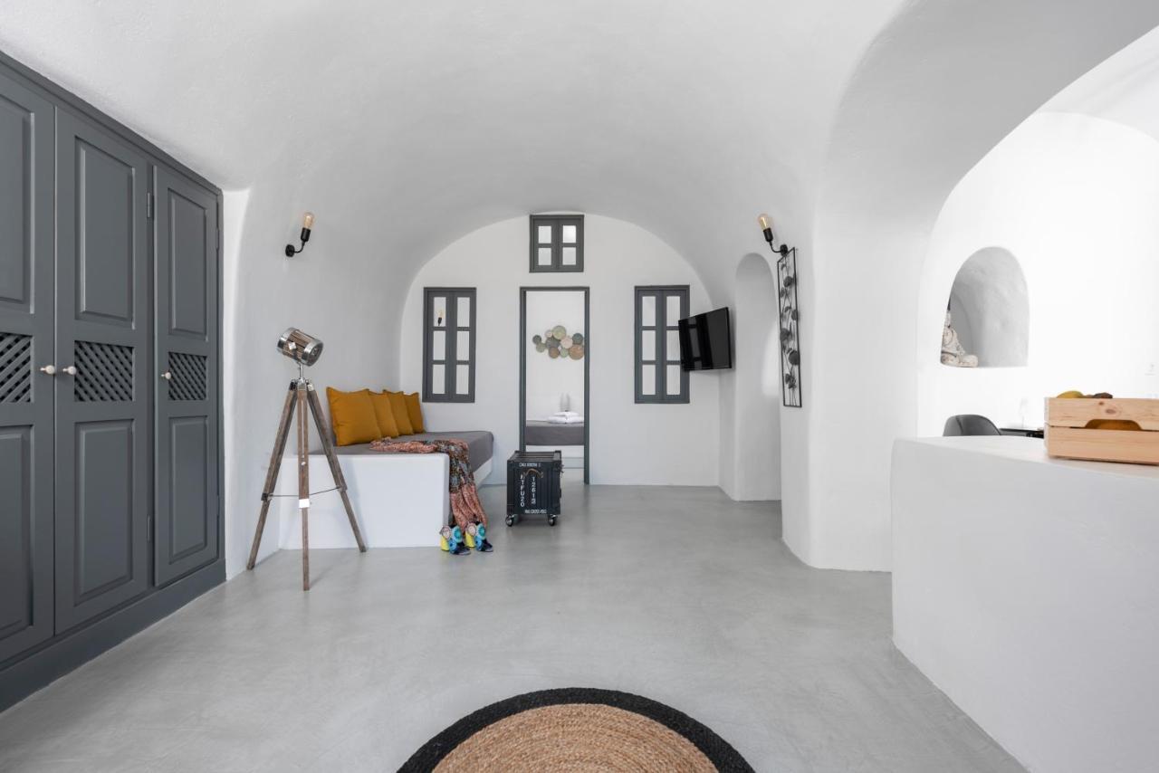 Noelia Oia (Santorini)