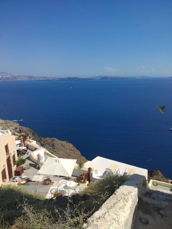 Blue Sky Cave House Villa