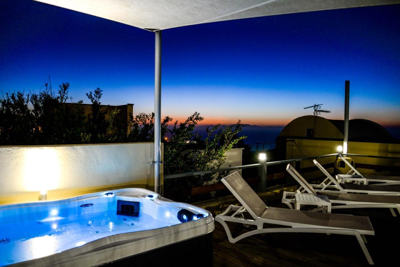 Sunrise Onlava Villa Oia (Santorini)