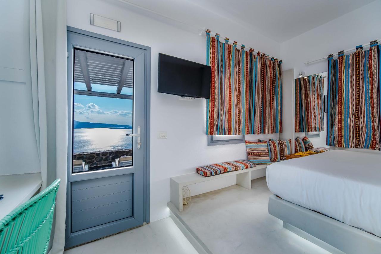 Solstice Luxury Oia (Santorini)