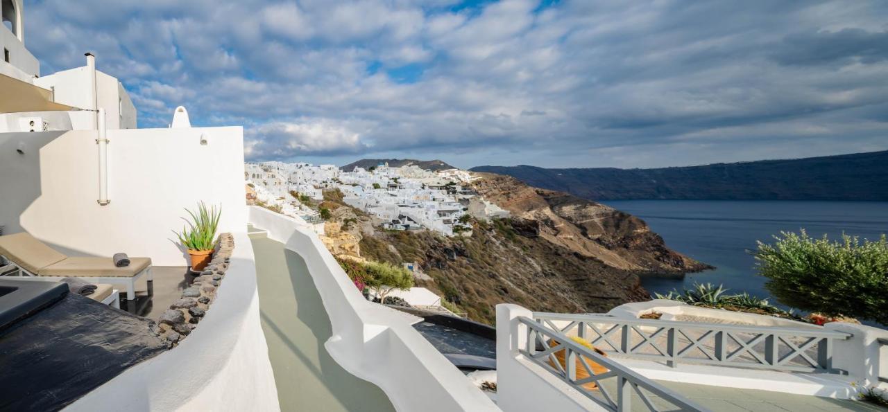Solstice Luxury * Oia (Santorini)