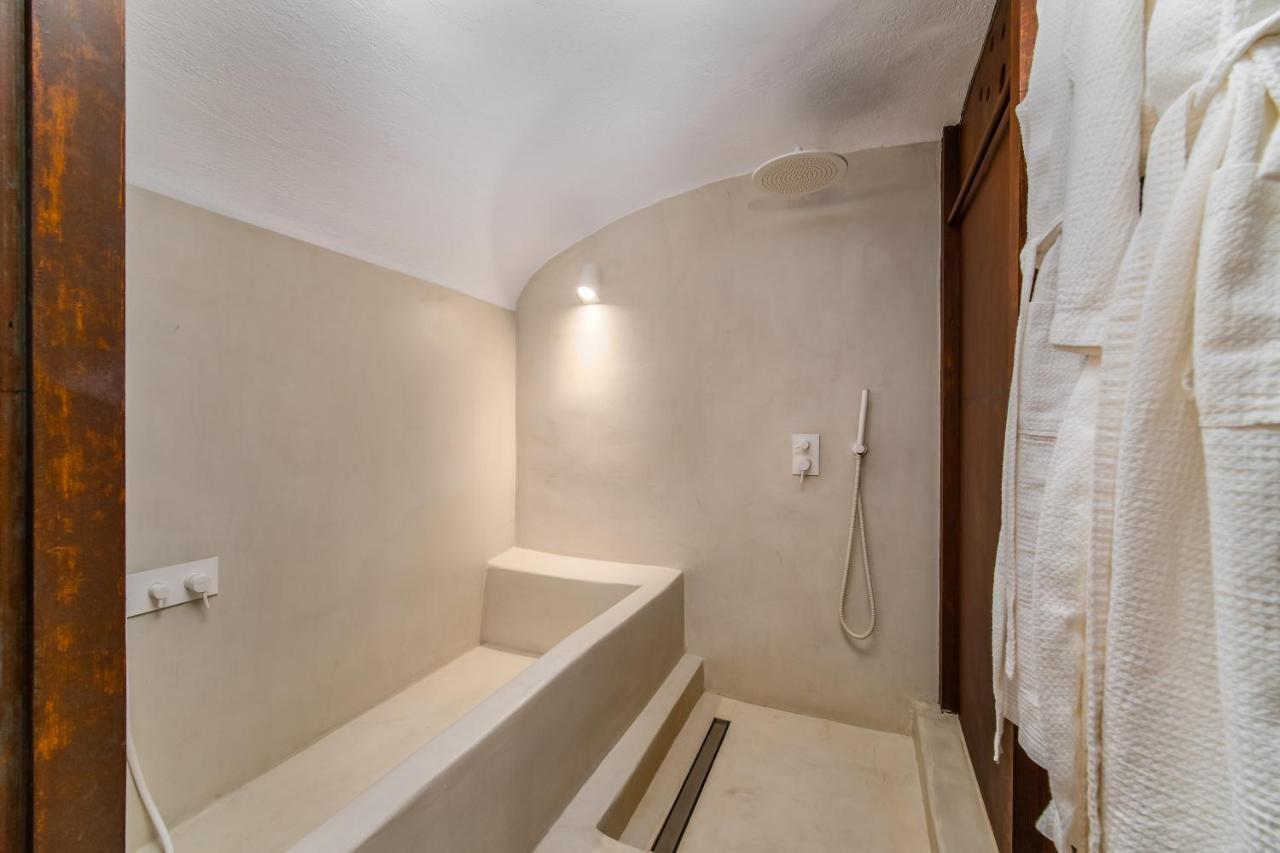 Solstice Luxury Villa Oia (Santorini)
