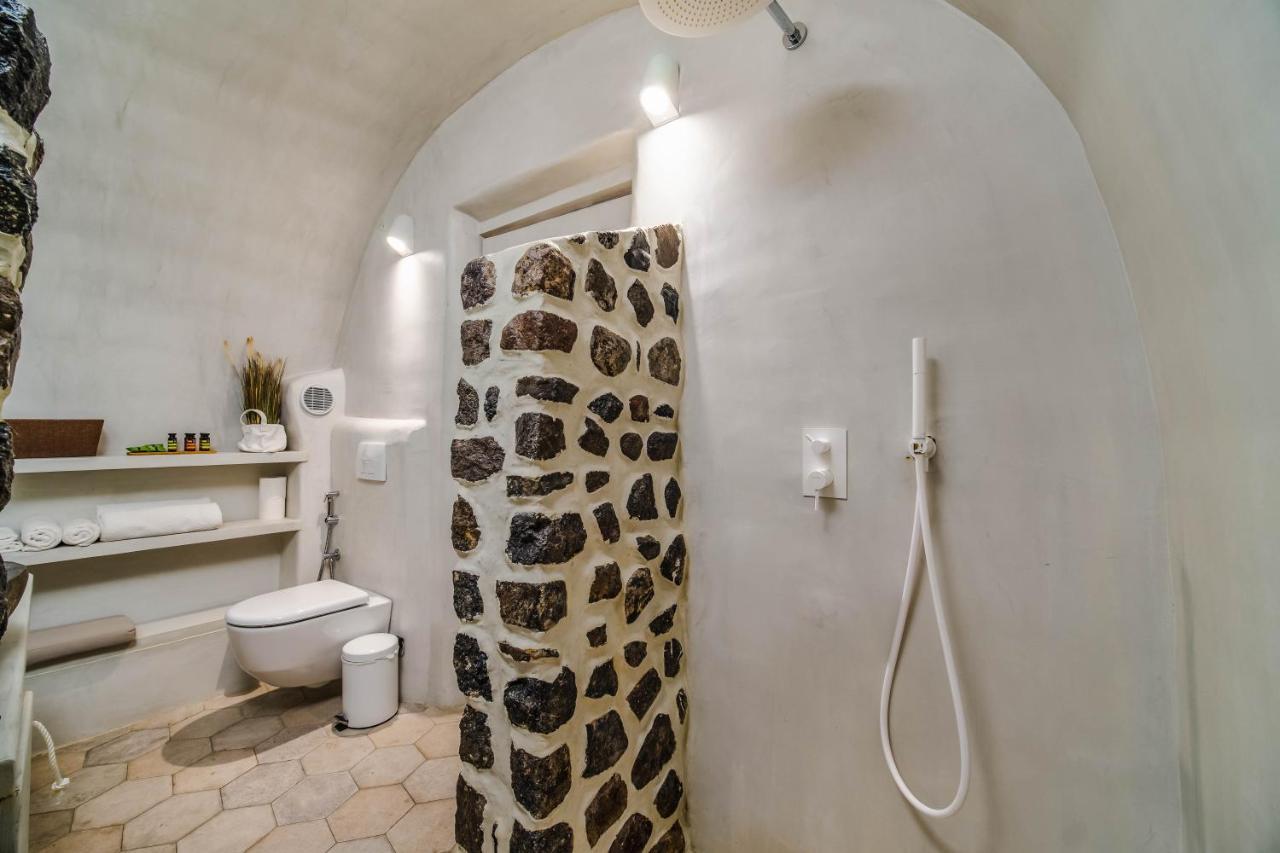 Solstice Luxury Oia (Santorini)