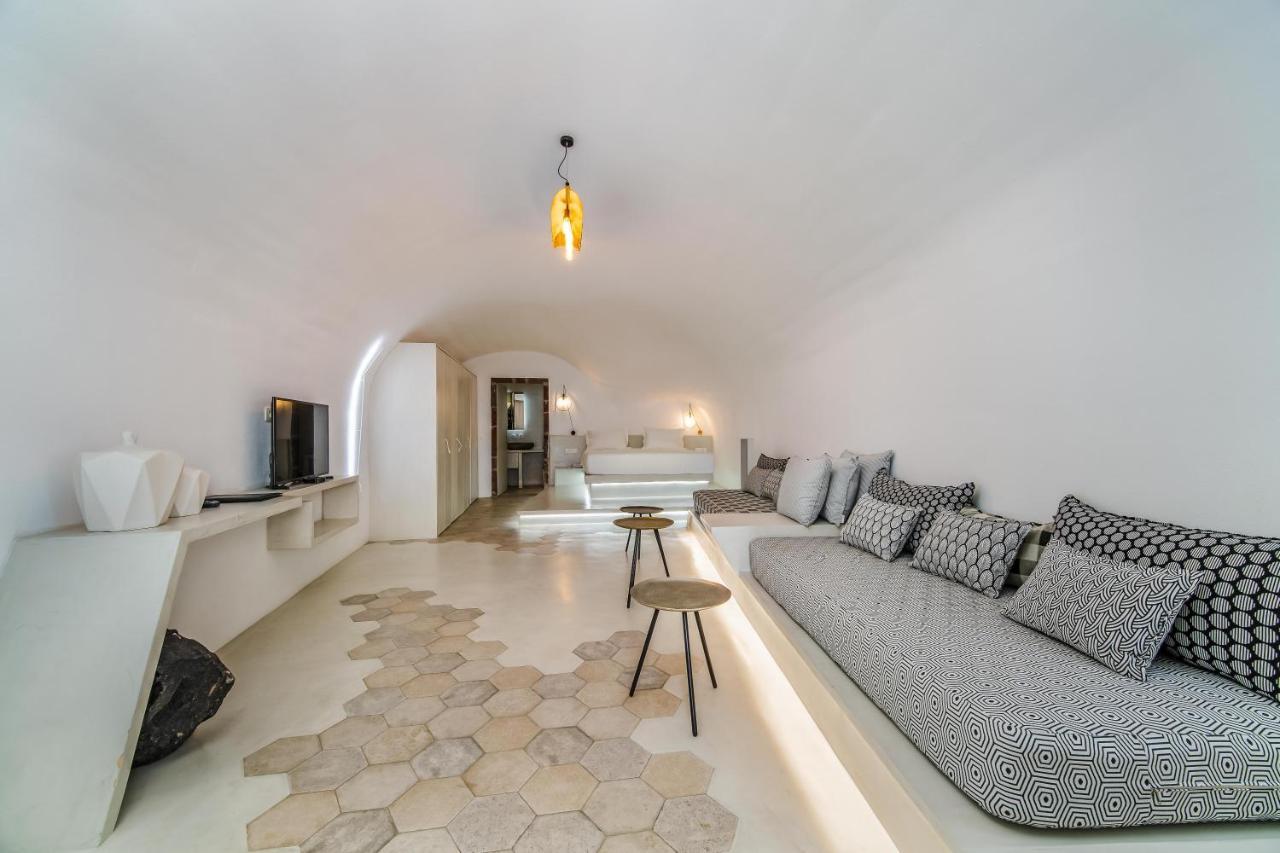 Solstice Luxury Villa Oia (Santorini)