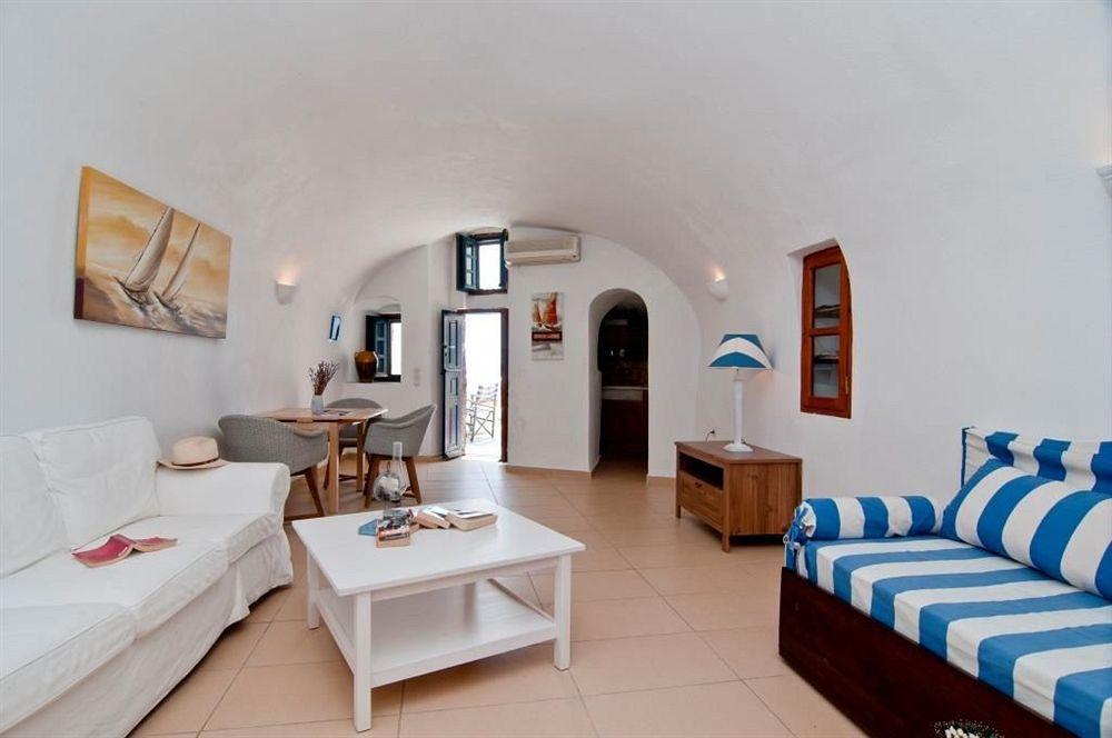 Museum Wellness Oia (Santorini)