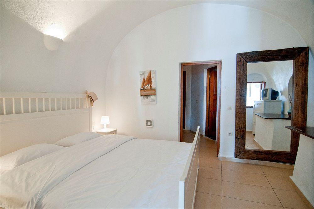 Hotel Museum Wellness Oia (Santorini)