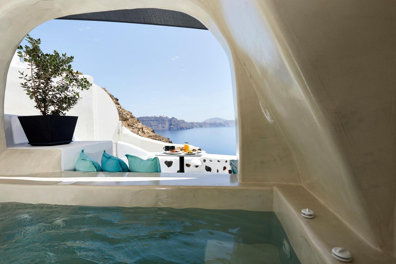 Blue Art Caves Villa