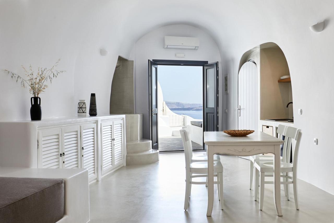 Blue Art Caves Villa *
