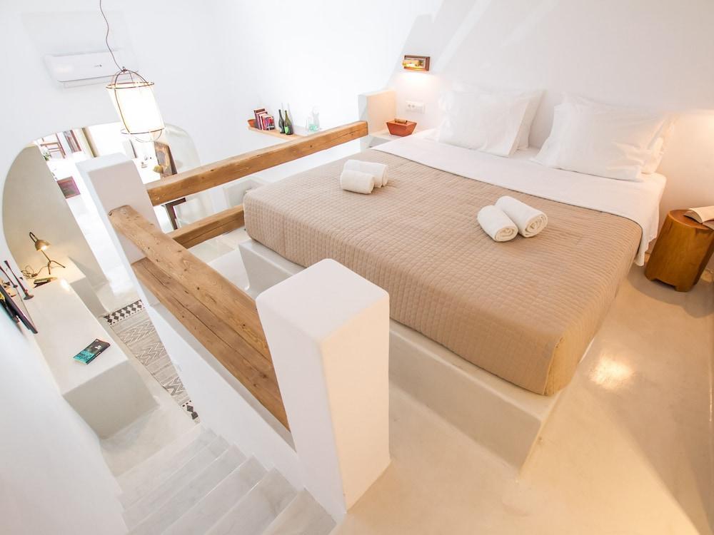Hector Cave House Villa Oia (Santorini)