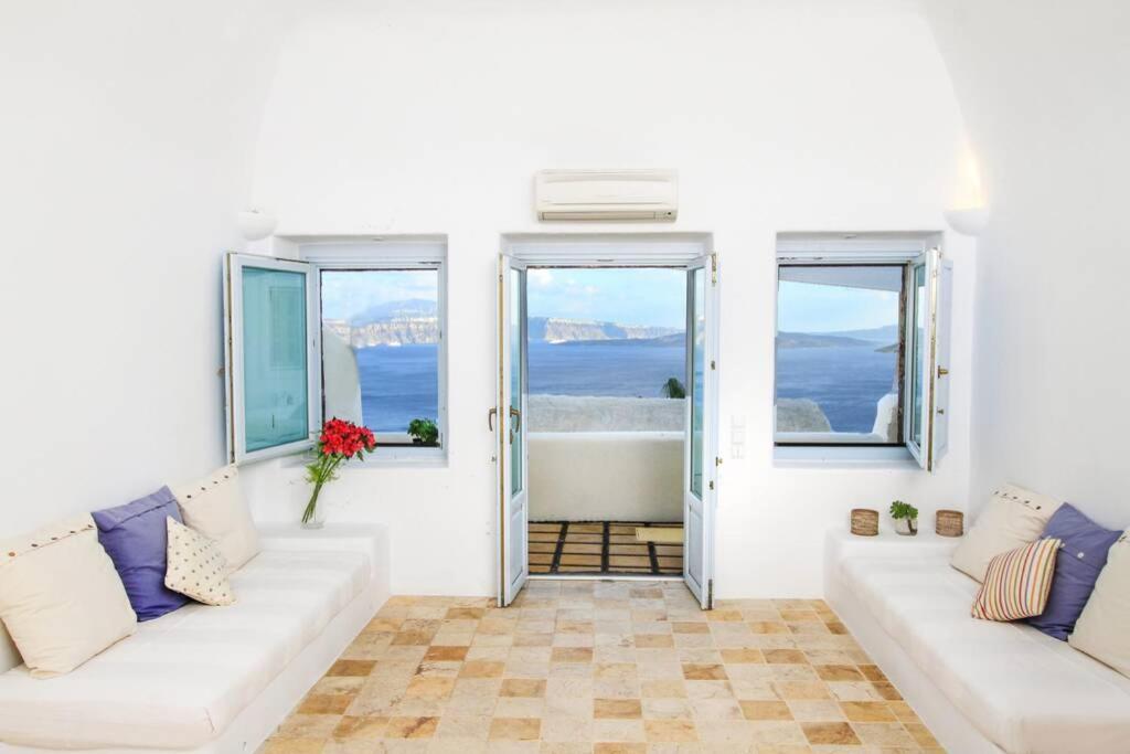 Villa Dionyssos Cave House