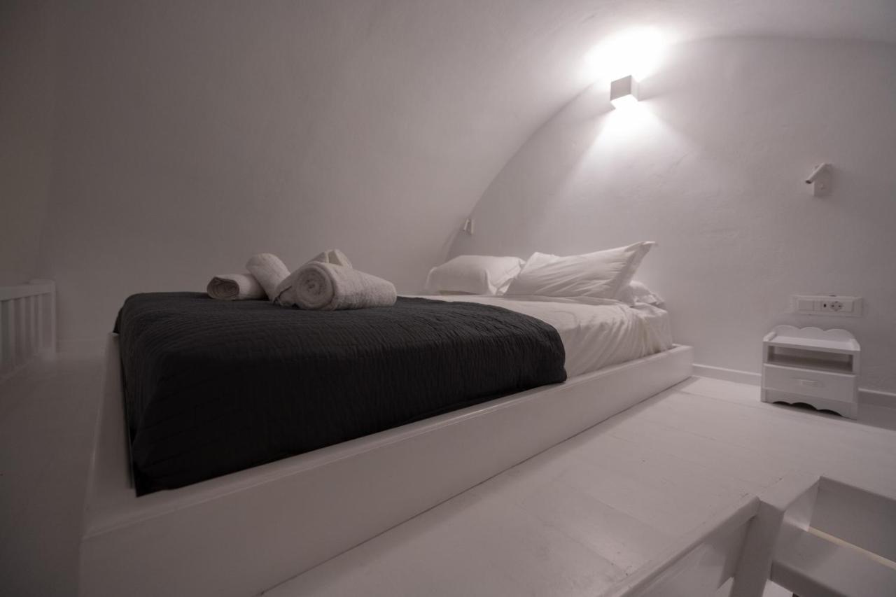 Astrea Notus Dome House Holiday home Oia (Santorini)