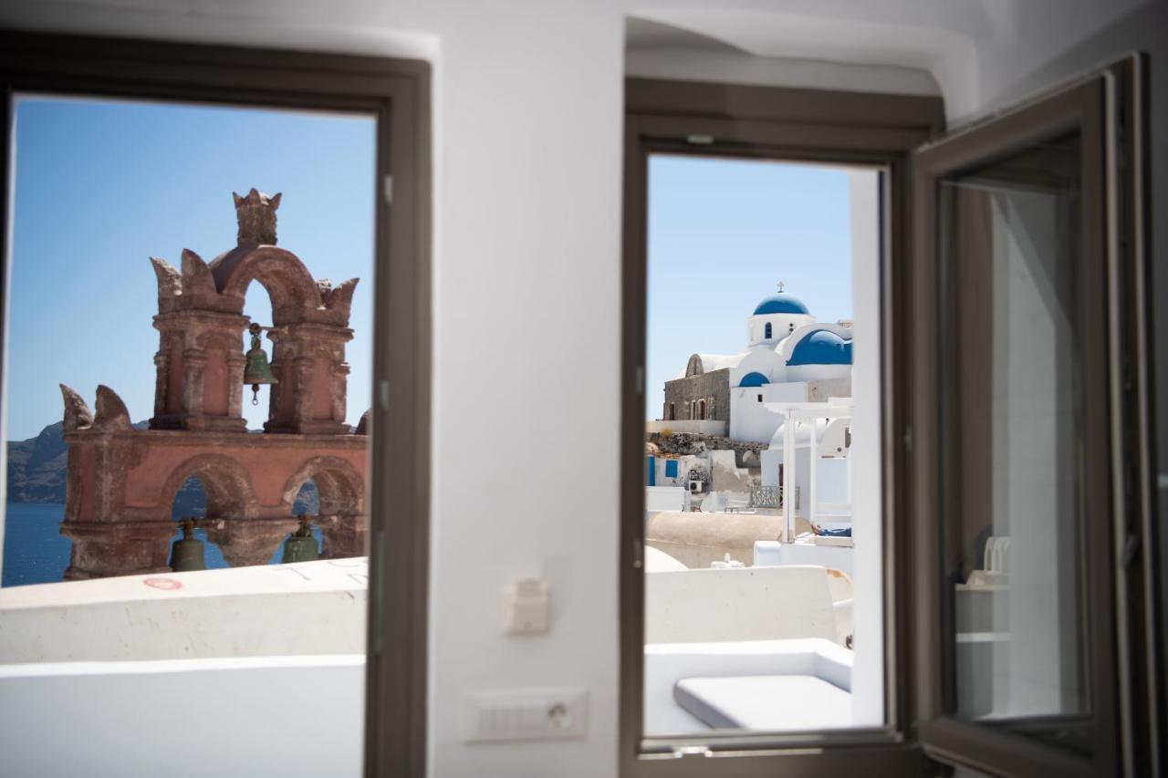 Astrea Notus Dome House Oia (Santorini)